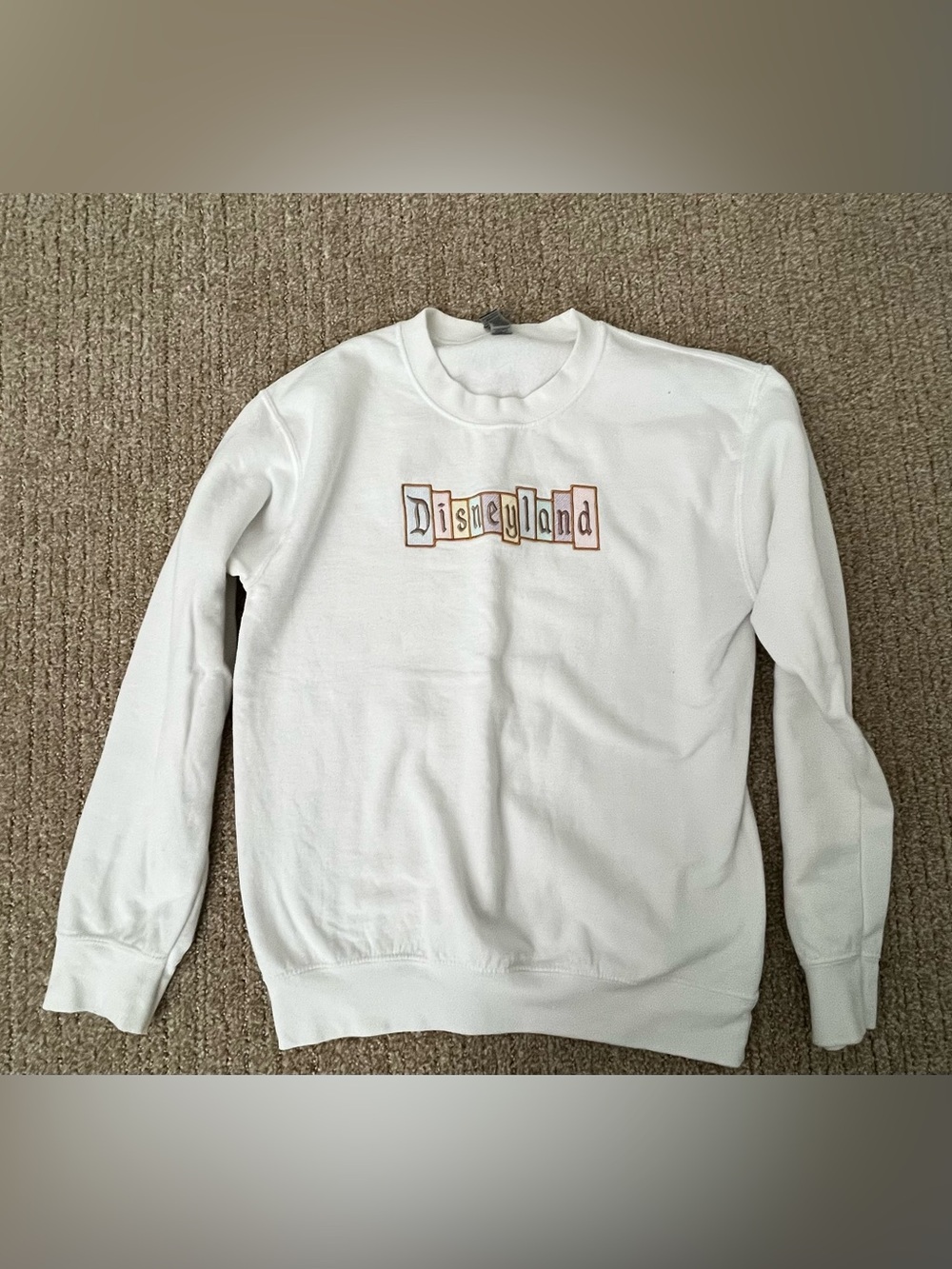 Gildan White Disneyland Logo Crewneck Sweater